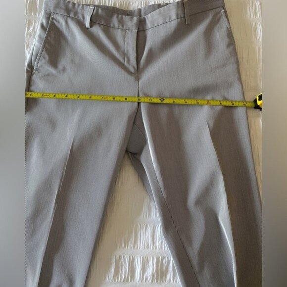 Tara Jarmon Cropped Taper Leg Pants Cuff Very Fine Blue Grey Pinstripe Office - Picture 8 of 10